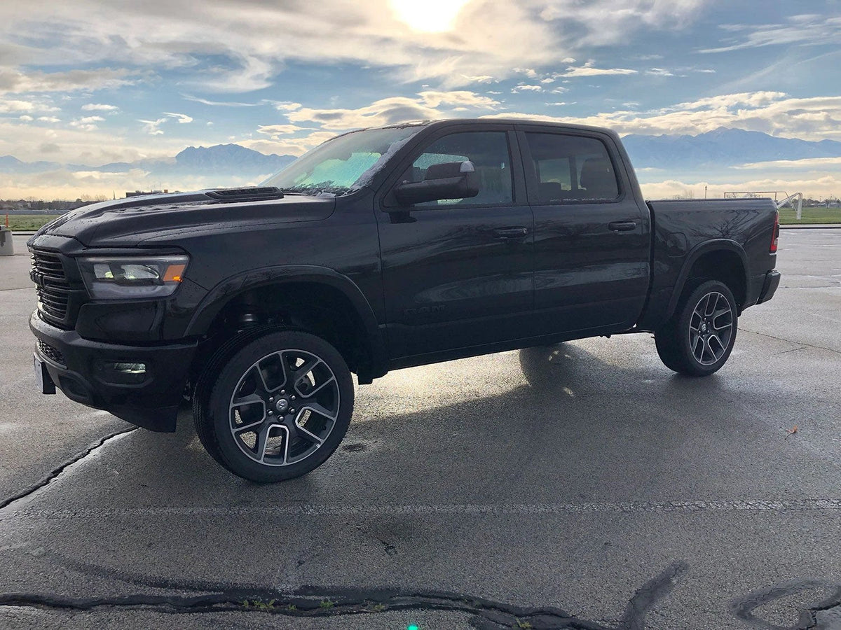 Tuff Country Tuff Country 33506KN 3.5" Lift Kit with Uni-Ball Upper Control Arms with SX8000 Shocks - Vehicle Parts & Accessories Lift Kits