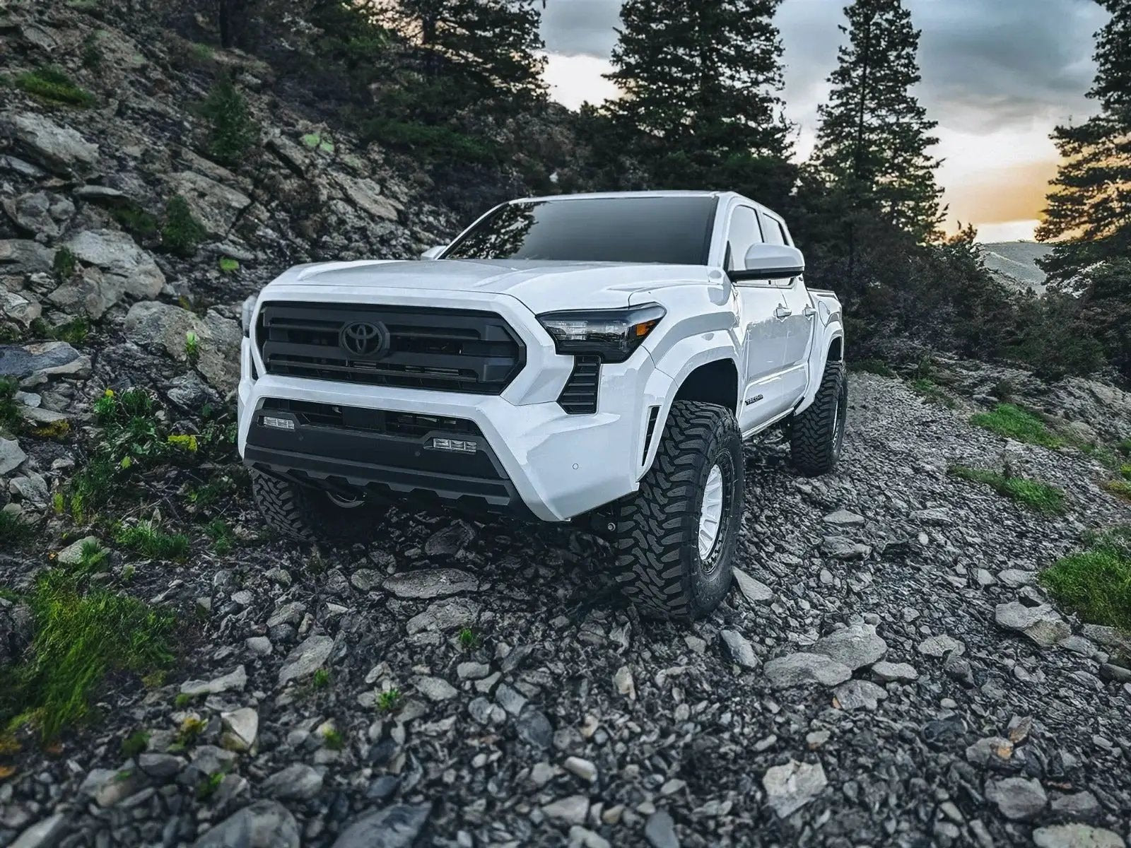 Tuff Country Tuff Country 52924 1.5" Front Leveling Kit No Shocks - Vehicle Parts & Accessories Leveling Kits
