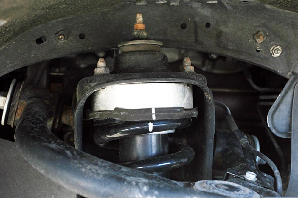 Tuff Country Tuff Country 52002 2" Leveling Kit (Billet Aluminum Spacers) No Shocks - Vehicle Parts & Accessories Leveling Kits