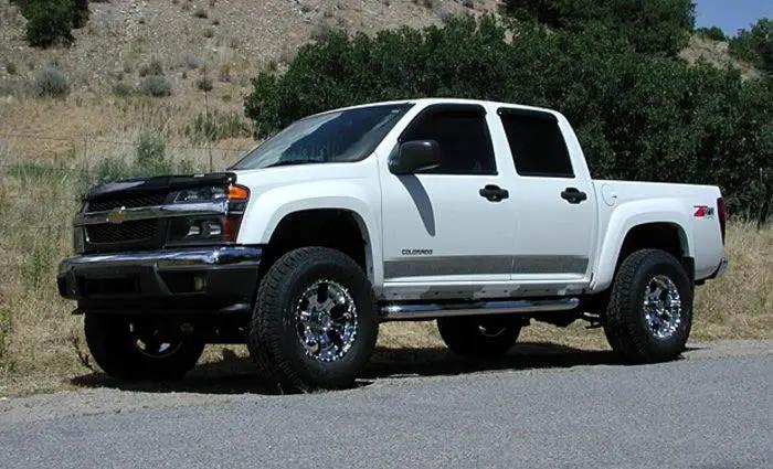 Tuff Country Tuff Country 14045KN 4" Lift Kit with Knuckles and 3 Piece Sub-Frame with SX8000 Shocks - Vehicle Parts & Accessories Lift Kits