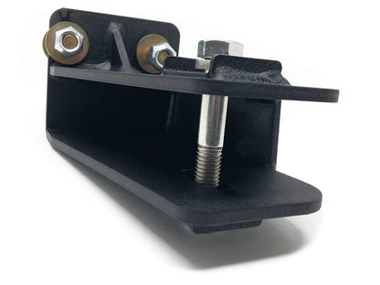 Tuff Country Tuff Country 20853 Front Axle Pivot Bracket Kit (for Vehicles with 2.5" of Front Lift) - Vehicle Parts & Accessories Axle Pivot Brackets