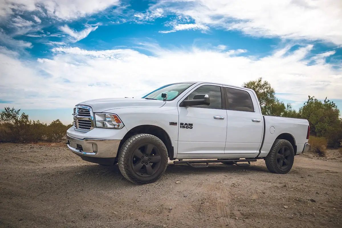 Tuff Country Tuff Country 32906 2" Leveling Kit (Steel Spacer) No Shocks - Vehicle Parts & Accessories Leveling Kits