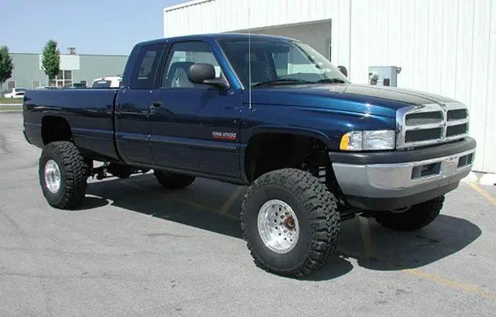 Tuff Country Tuff Country 35932K 4.5" Standard Lift Kit with Coil Spring Spacers Rear Add-A-Leafs Blocks and U-Bolts No Shocks - Vehicle Parts & Accessories Lift Kits