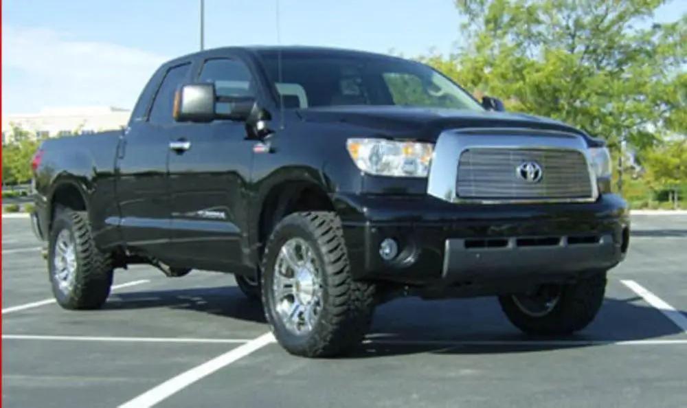 Tuff Country Tuff Country 53070KN 2.5" Lift Kit - with Rear Block and U-Bolts with SX8000 Shocks - Vehicle Parts & Accessories Lift Kits