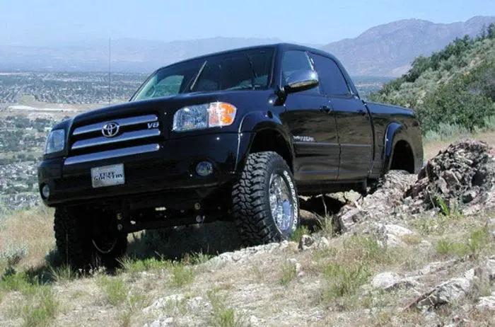 Tuff Country Tuff Country 55906 5" Lift Kit with Knuckles 1 Piece Sub-Frame Rear Blocks and U-Bolts No Shocks - Vehicle Parts & Accessories Lift Kits