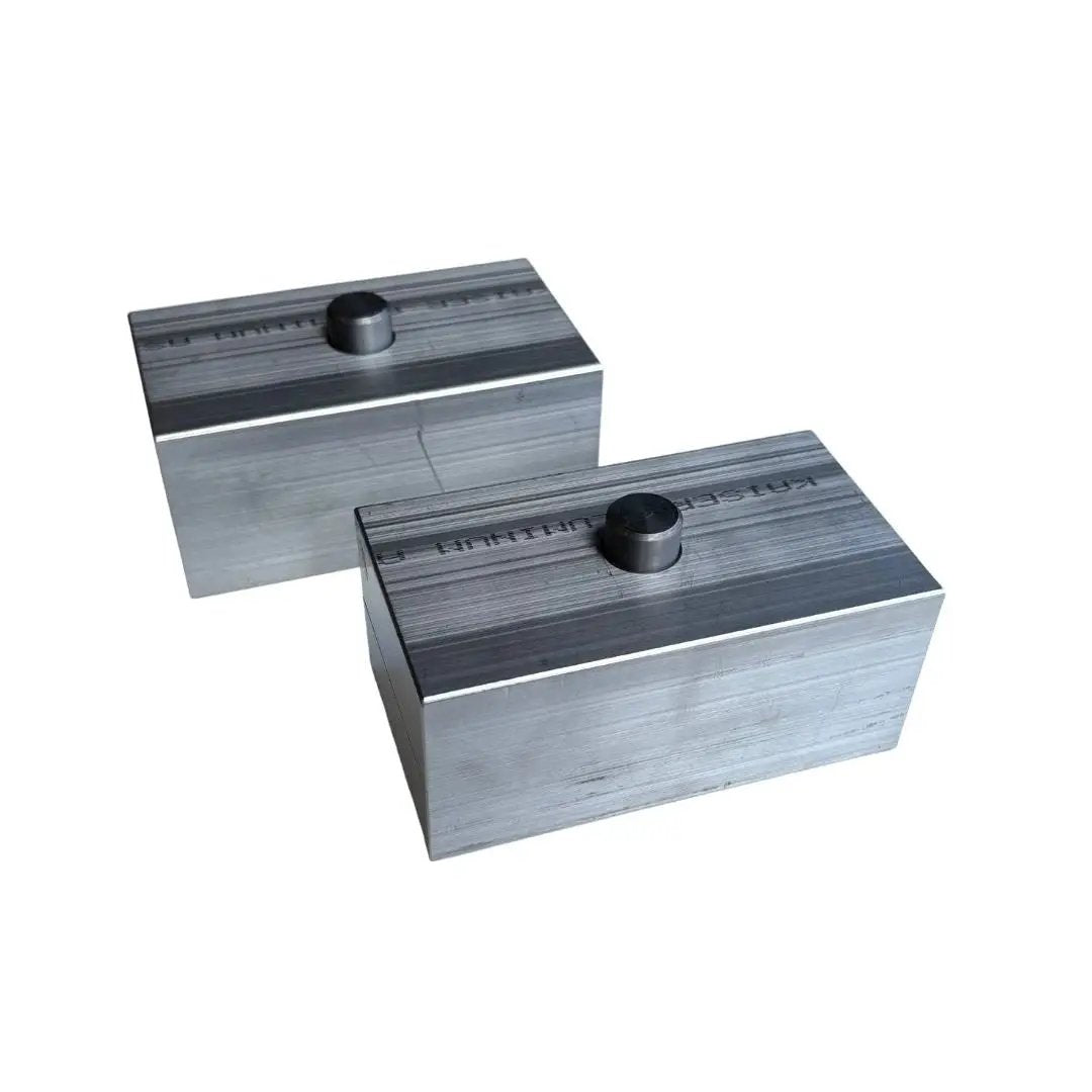 Tuff Country Tuff Country 79015 1.5" Lift Blocks 2.5" Width Non-Tapered - Pair - Vehicle Parts & Accessories Lift Blocks